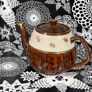 vintage Arthur Wood teapot